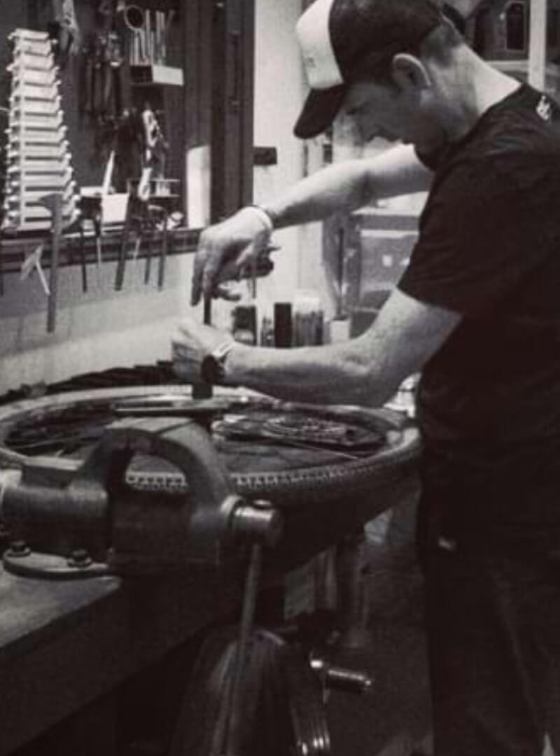 taller bicicletas eibar especialista mecánica bikelan